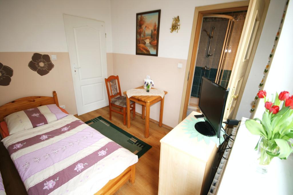 Pokoje Klaudia Ujście-Darłowskie Kamer foto